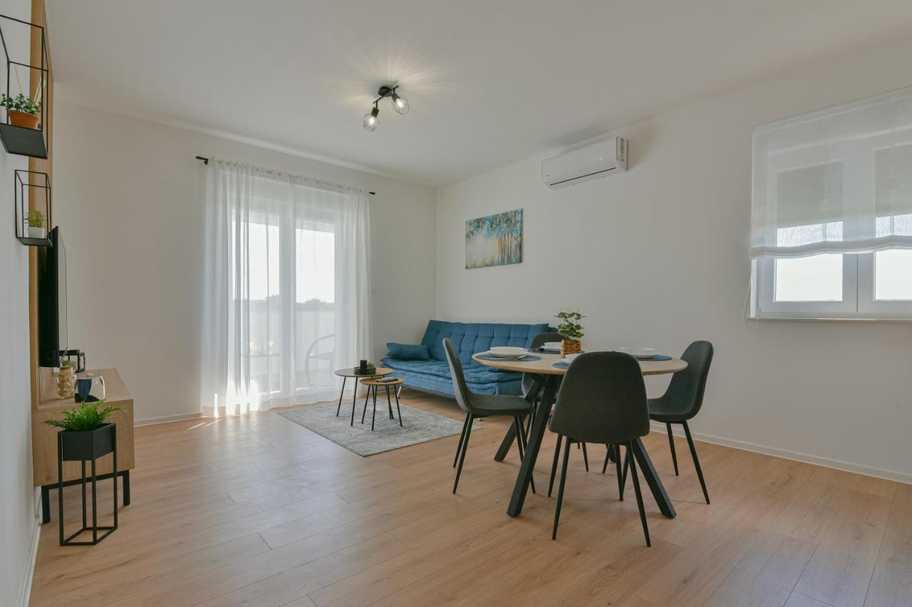 Apartments Noa Sukošan Eksteriør bilde
