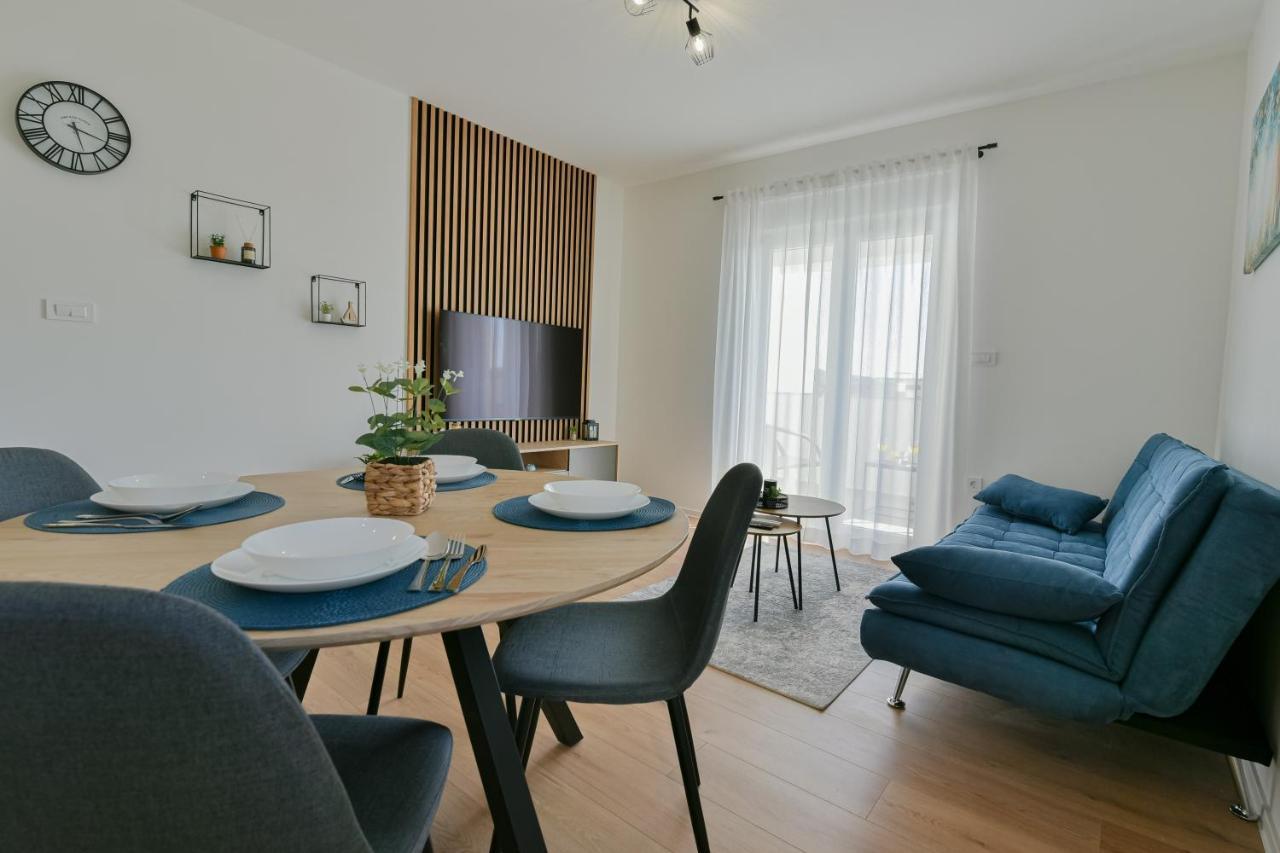Apartments Noa Sukošan Eksteriør bilde
