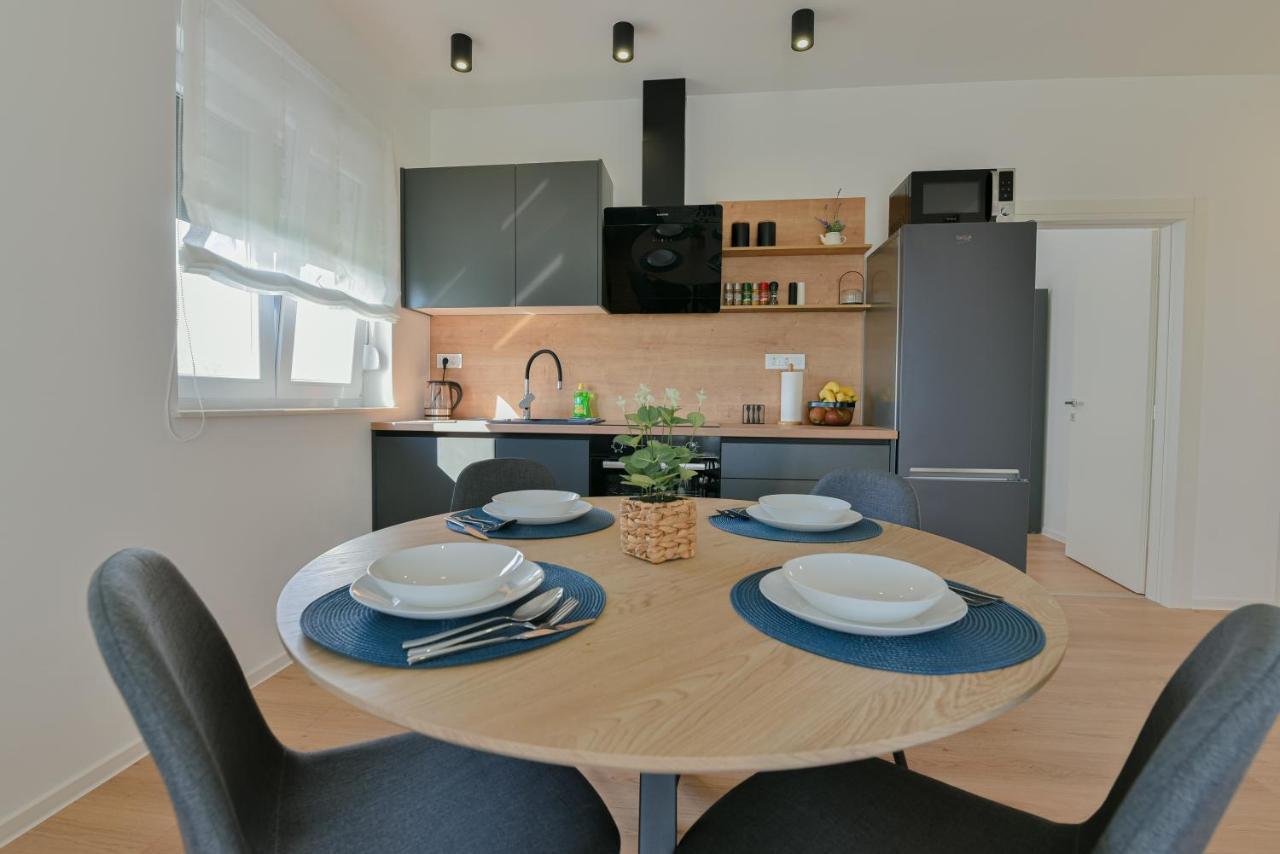 Apartments Noa Sukošan Eksteriør bilde