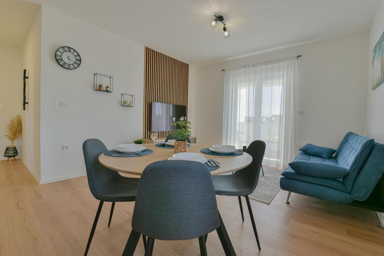 Apartments Noa Sukošan Eksteriør bilde