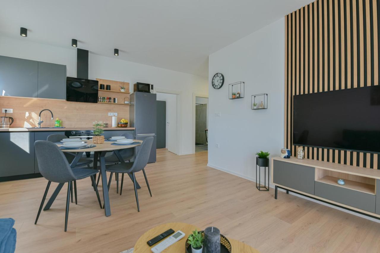 Apartments Noa Sukošan Eksteriør bilde