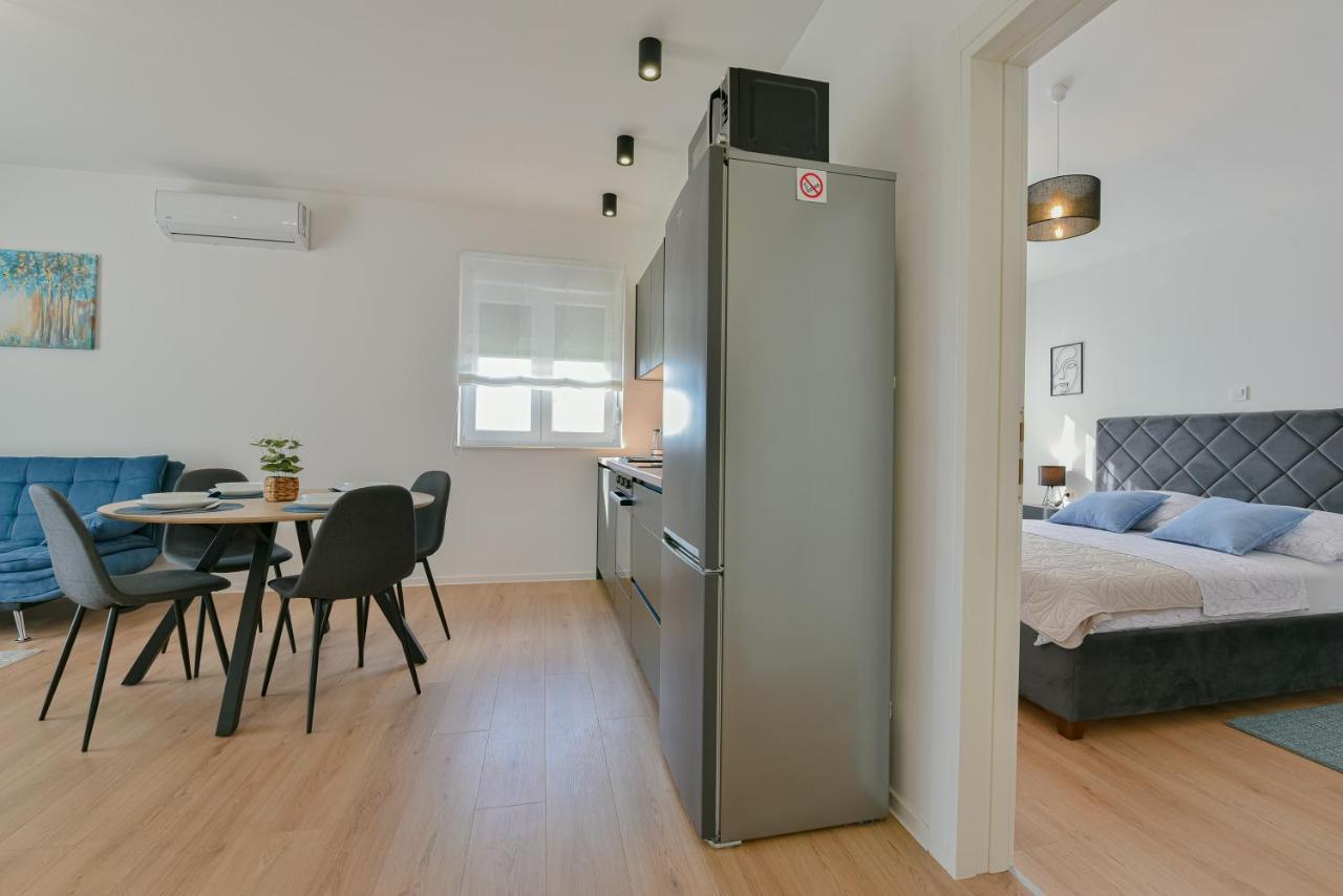 Apartments Noa Sukošan Eksteriør bilde